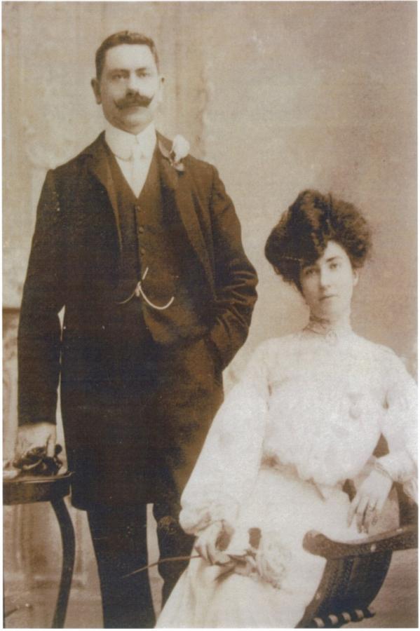 Michael and Julia O'Sullivan in 1905