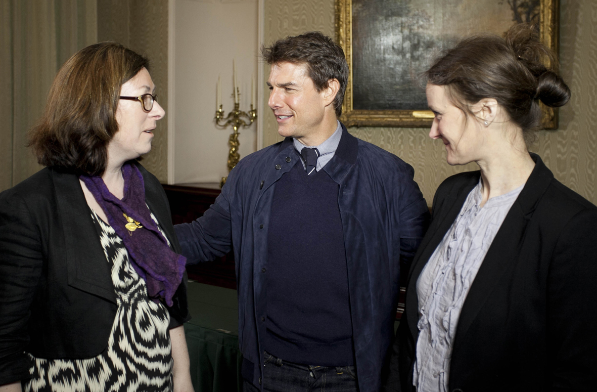 Tom Cruise discusses his family history with Eneclann’s Fiona and Helen